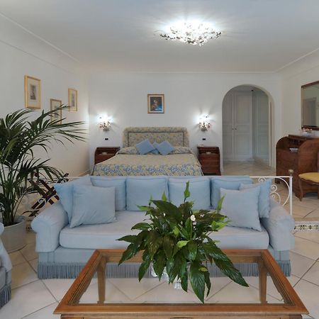 Hotel Villa Brunella Capri Luaran gambar